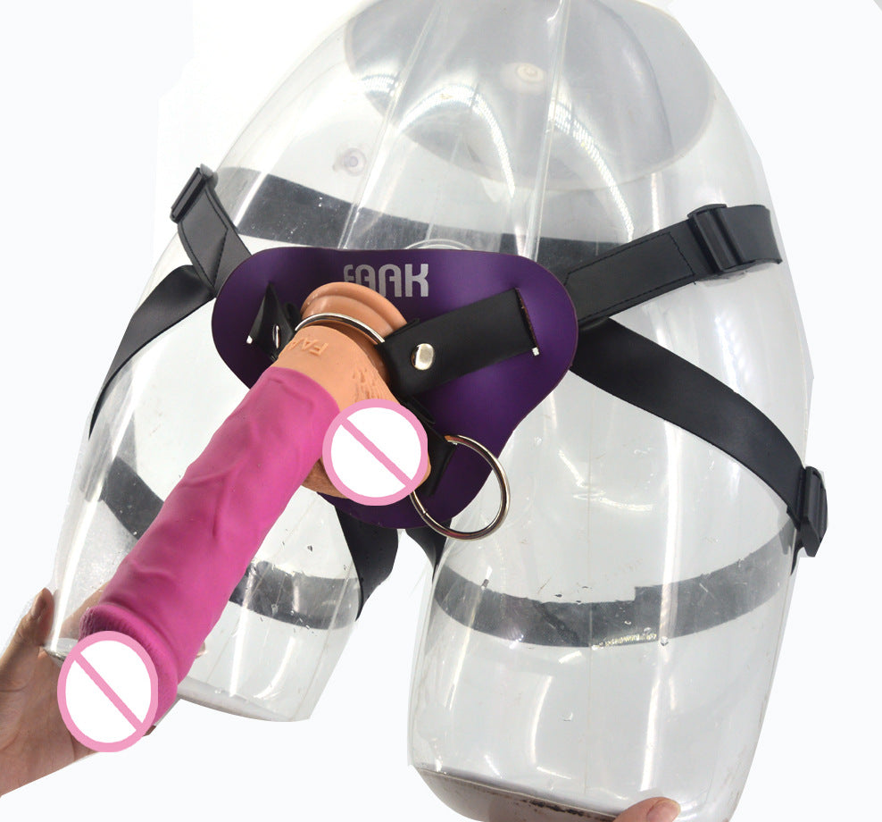 Qianai wears FAAK female device solid thick penis anal plug