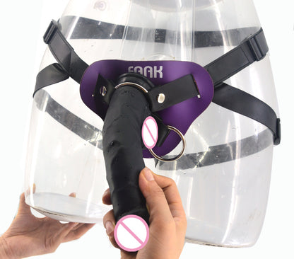Qianai wears FAAK female device solid thick penis anal plug