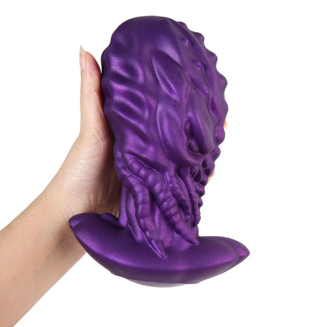 Oddity-shaped phallus for men