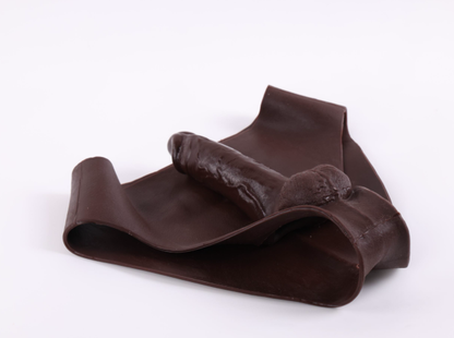 Sweetheart (double-layered hollow) wearing a dildo