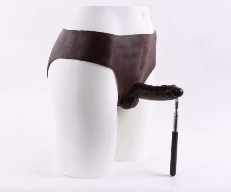 Sweetheart (double-layered hollow) wearing a dildo